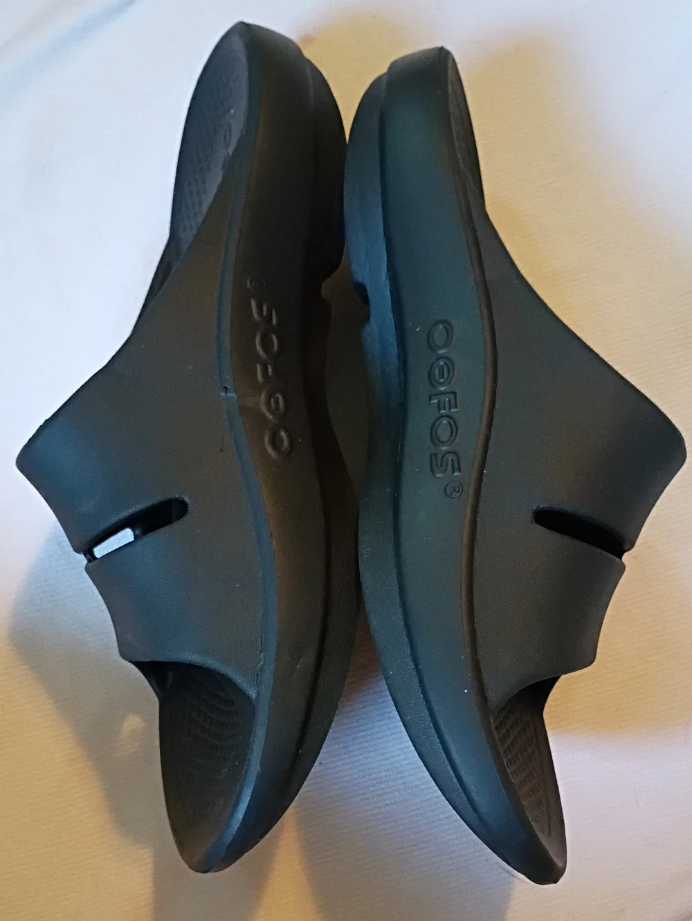 OOFOS Women’s OOlala Slide Sandals - Black